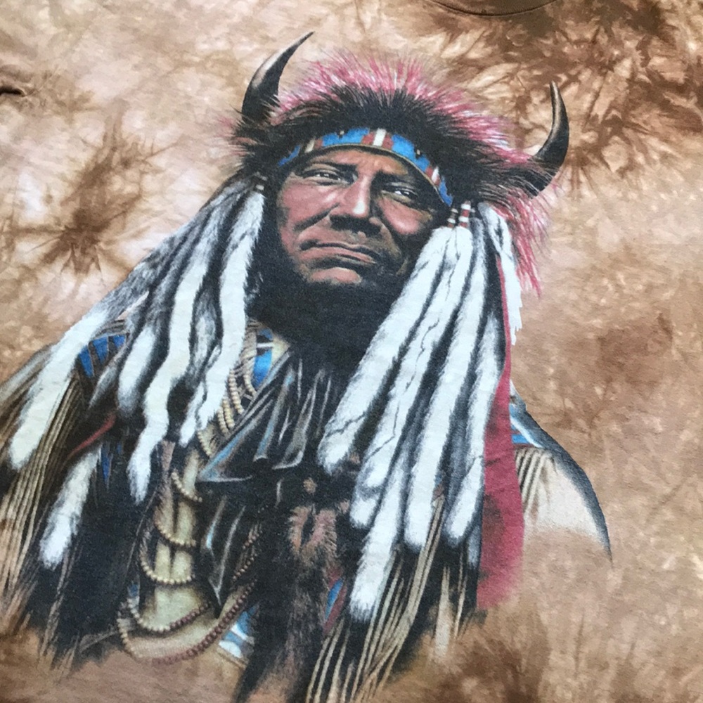 THE MOUNTAIN - native neutral tie dye graphic tee
